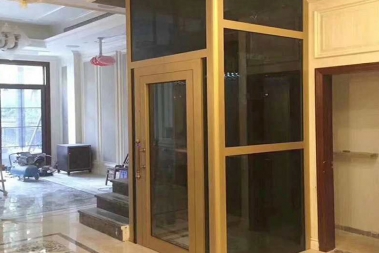 小型電梯