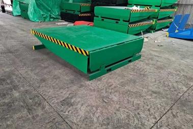 機(jī)械登車橋